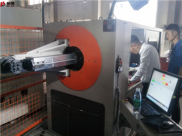 我是貝朗的一塊磚，哪里需要哪里搬