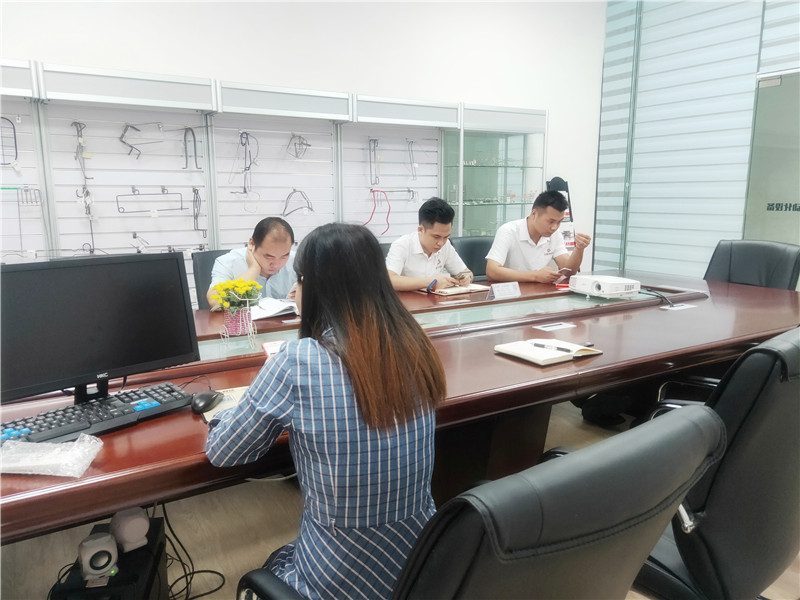 學習《廢掉一個人醉快的方法，就是閑著》讀后感